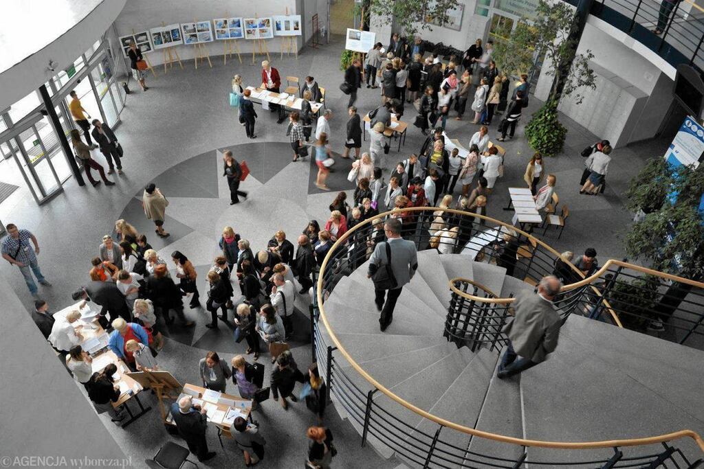 Budynek Wydziału Prawa i Administracji UŚ  - wnętrze