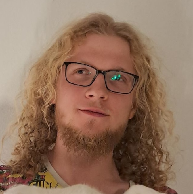 dr Jakub Gogolok